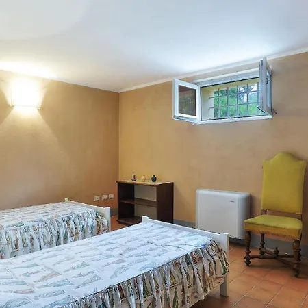 Villa Il Meluccio 12&2, Emma