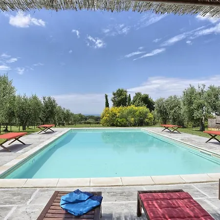 Villa Il Meluccio 12&2, Emma Castellina Marittima